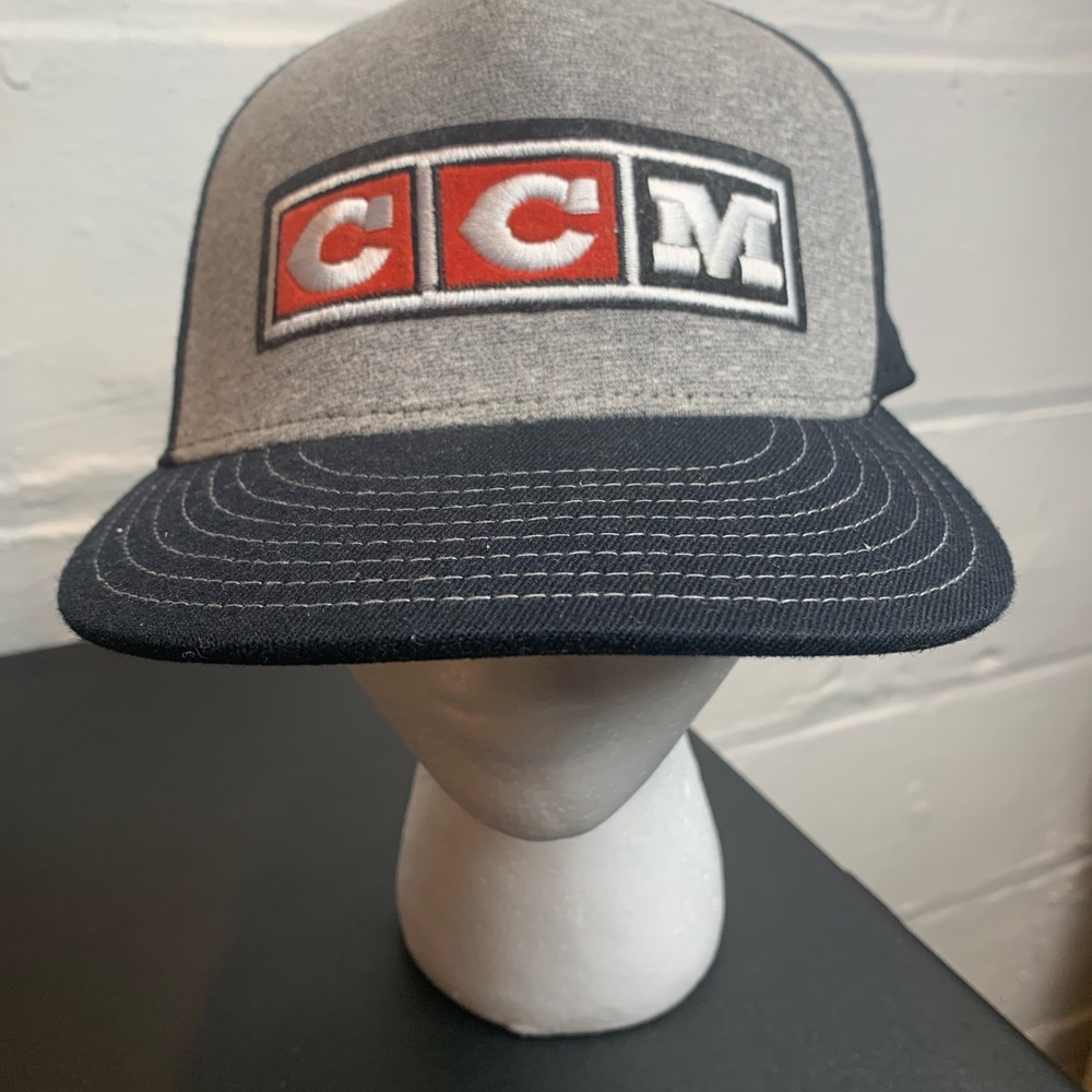 CCM Hockey Hat Size S/M Blue, Gray & Red NHL Baseball Cap